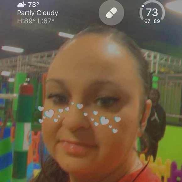 Profile Picture of Natasha Glass (@nglass1981) on Poshmark