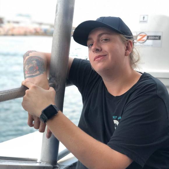 Profile Picture of Jonathan Orenick (@jorenick) on Poshmark