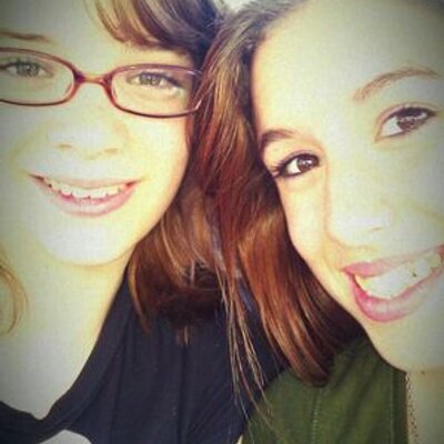 Profile Picture of Tabatha Summers (@tabbycatlow) on Twitter