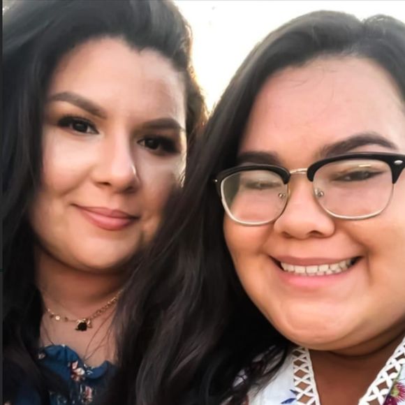 Profile Picture of Gaby Zelada (@gabyzelada) on Poshmark