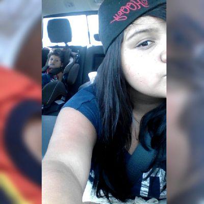 Profile Picture of Amber Robles (@roblesamber44) on Twitter