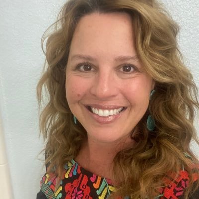 Profile Picture of Melissa Conner (@ReadTeacher09) on Twitter