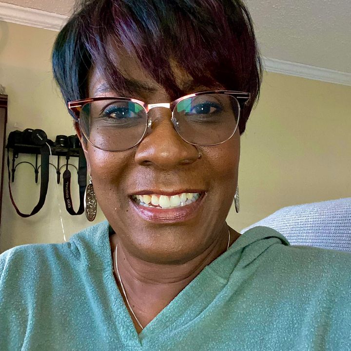 Profile Picture of Sandra Simons (@sandrasimons0) on Tiktok
