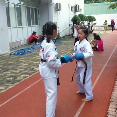 Profile Picture of Bich Huynh (@bichhuynh11574) on Twitter
