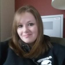 Profile Picture of Amanda DeTota (@AmandaDeTota) on Twitter