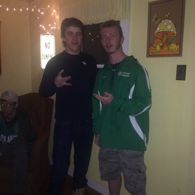 Profile Picture of Garrett Weaver (@garrett_weaver_) on Twitter