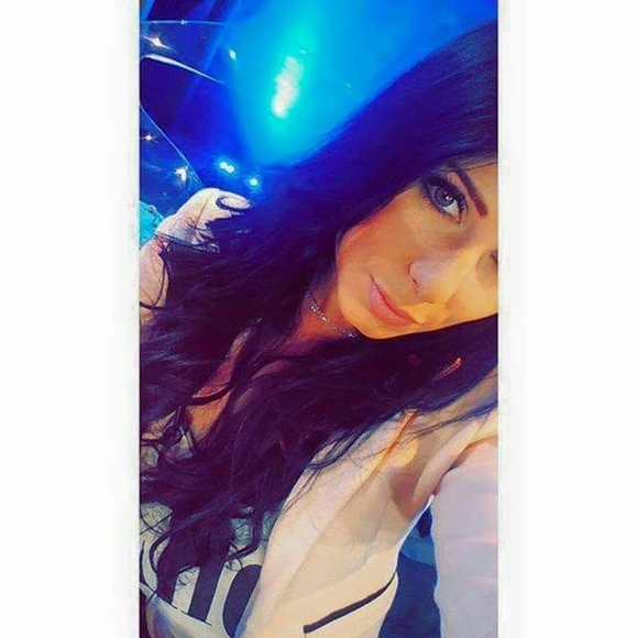 Profile Picture of Pamela Alvarez (@kashadre) on Poshmark