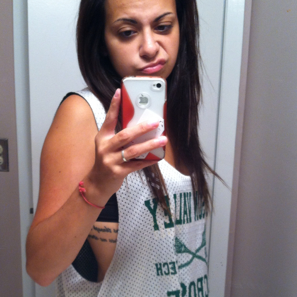 Profile Picture of Eleni Athanasopoulos (@elenichristine) on Poshmark