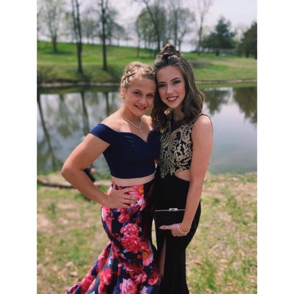 Profile Picture of Raegan Magee (@raeganmagee12) on Poshmark