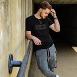 Profile Picture of Sam Haggard (@samhaggardmusic) on Instagram