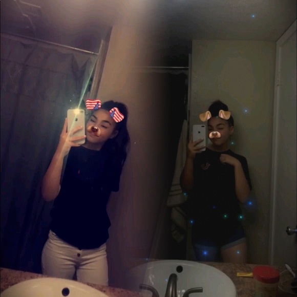 Profile Picture of Hanna Ramirez (@ymchanna) on Poshmark