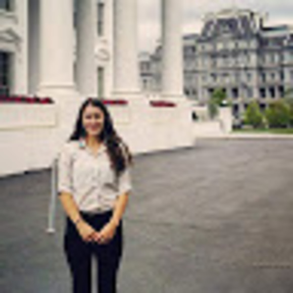 Profile Picture of Zintkala Eiring (@kalaeiring) on Poshmark