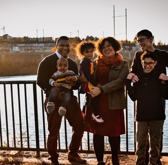 Profile Picture of Kris Mcclure (@krmcclure) on Poshmark