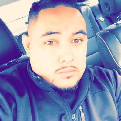 Profile Picture of JOE BURGESS (@@Team_burgess) on Twitter