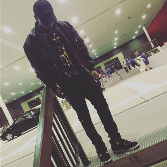 Profile Picture of Devonte Eason (@xtrap_godx) on Poshmark