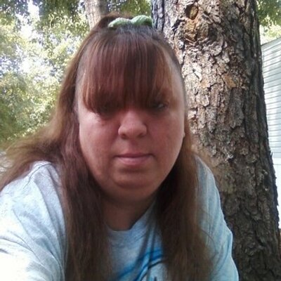 Profile Picture of Monica Logan (@logan_moni) on Twitter