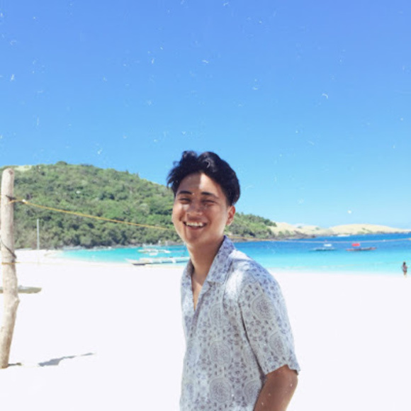 Profile Picture of John paolo Cristobal (@aloy15) on Poshmark