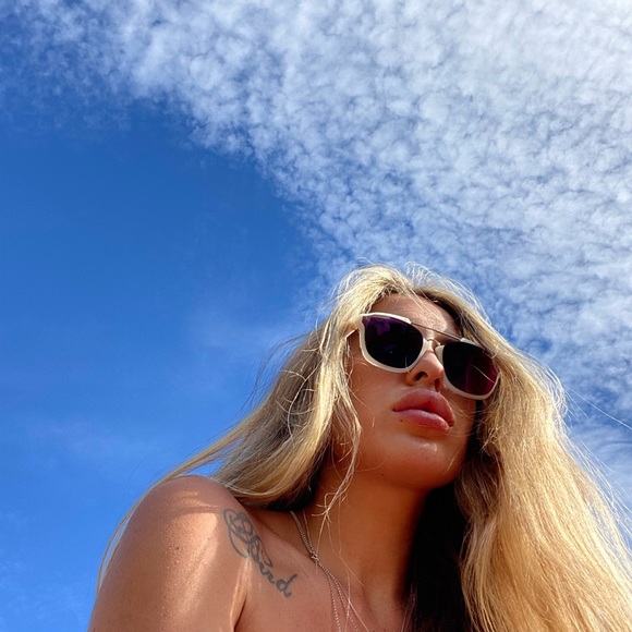 Profile Picture of Jaylene Hilborn (@jaylenejessie) on Poshmark