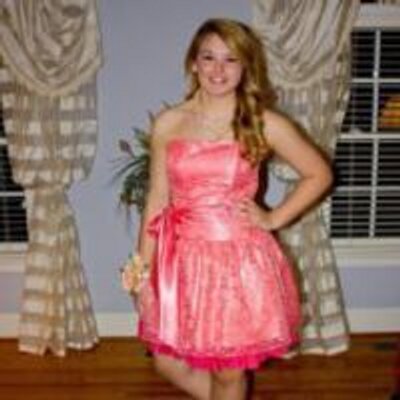 Profile Picture of Lucia Daniels (@LuciaDaniels12) on Twitter