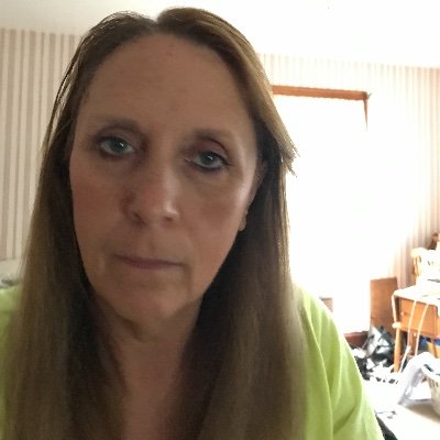 Profile Picture of Laurie Albert-Coop (@CoopLaurie) on Twitter