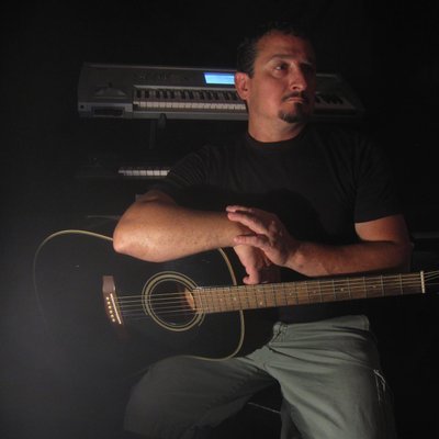 Profile Picture of Christopher Alvarado (@CMAlvarado1972) on Twitter