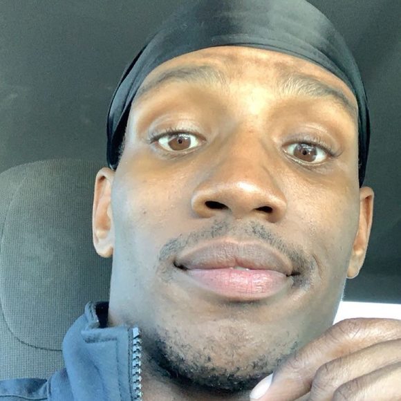 Profile Picture of Marcus Massey (@marcusmassey820) on Poshmark