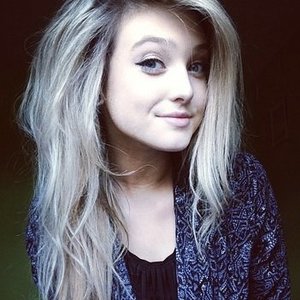 Profile Picture of Nickiboo (@nickiboo000) on Myspace