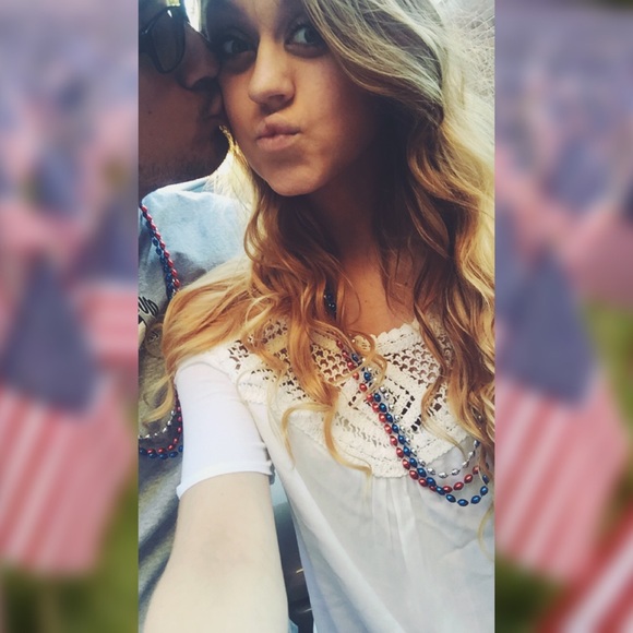 Profile Picture of Autumn Shaffer (@ashaff05) on Poshmark