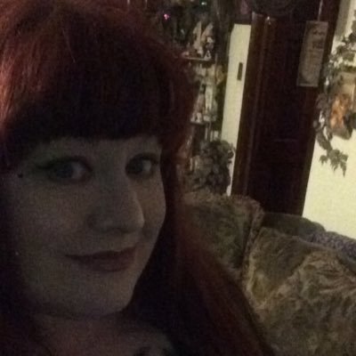 Profile Picture of Faye Graham (@stillhauntingu) on Twitter