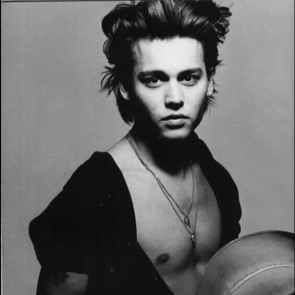 Profile Picture of Susan Mikels (@sparrow06) on Poshmark