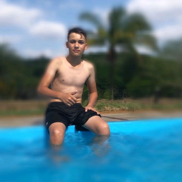 Profile Picture of Lyan Helfenstein Sadowiski (@lyan.helfenstein) on Tiktok