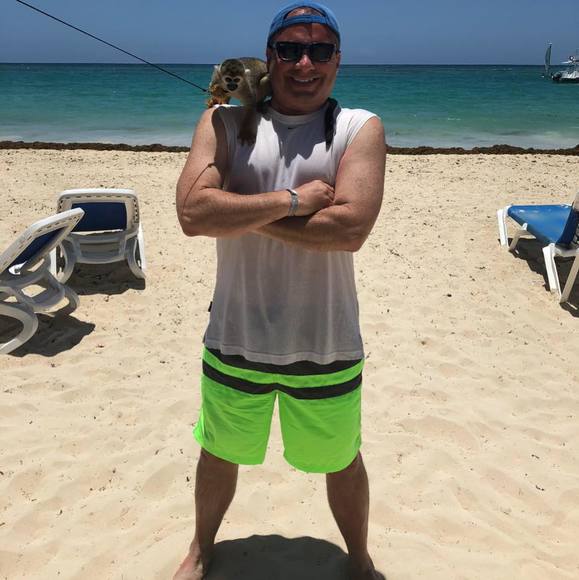 Profile Picture of Kevin Baroni (@kevinbaroni) on Poshmark