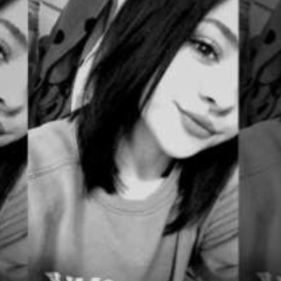 Profile Picture of Kohl Osterhout (@kohllouise20) on Poshmark