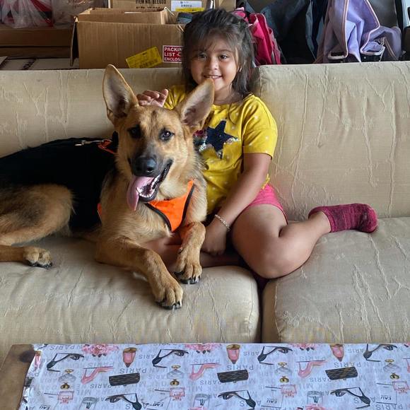 Profile Picture of George Alvarez (@georgealvare668) on Poshmark