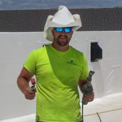 Profile Picture of Sean Bloomfield (@SeanBloomy) on Twitter