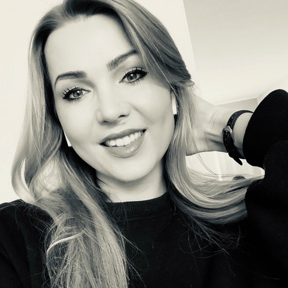 Profile Picture of Kaya P (@kayah) on Poshmark