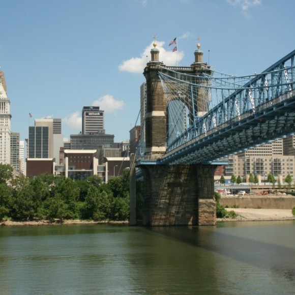 Profile Picture of Michael Revak (@daissyrum) on Poshmark