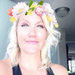 Profile Picture of Kim Mahoney Makeup (@kimmahoneymakeup) on Instagram