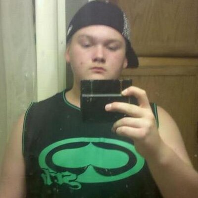 Profile Picture of Steven Willingham (@StevenWillingha) on Twitter