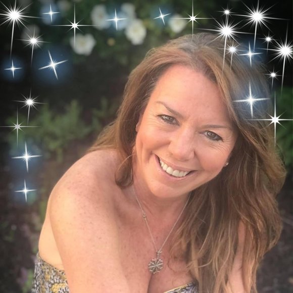 Profile Picture of Paula Jagemann (@paulajagemann) on Poshmark