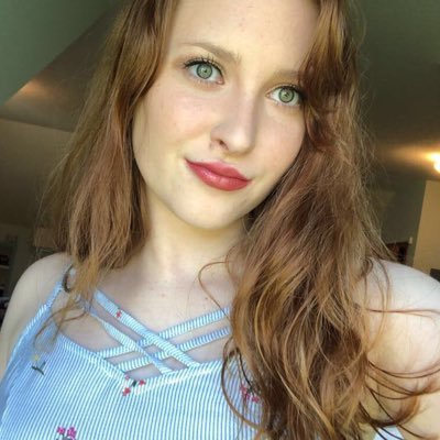 Profile Picture of Anna (@anna_moyer32) on Twitter