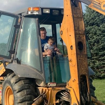 Profile Picture of Alexander (@Cummins_16) on Twitter