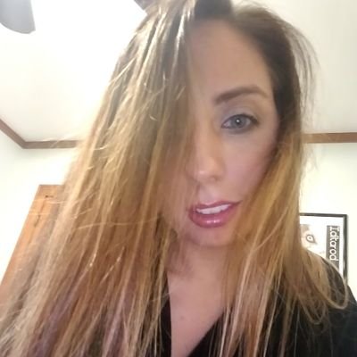 Profile Picture of Paula Fink (@DJPaulaB) on Twitter