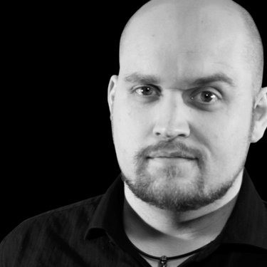 Profile Picture of Sean W. Malone (@Logicologist) on Twitter