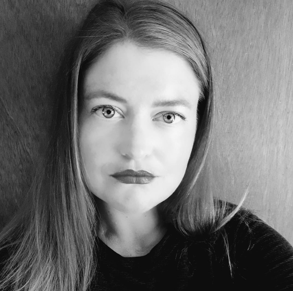 Elisabeth Grassl - Poshmark Profile Picture of Elisabeth Grassl (@elisabethgrassl) on Poshmark