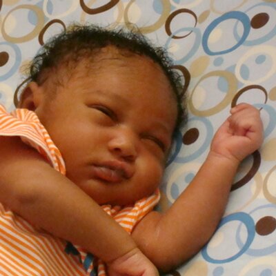 Samantha Rolland - Twitter Profile Picture of Samantha Rolland (@spoiledazzdiva) on Twitter