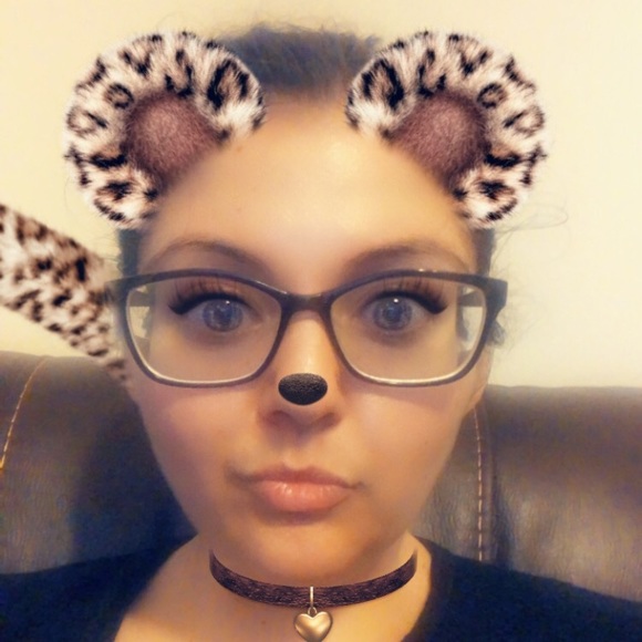 Profile Picture of Christine Otto (@popcollector143) on Poshmark