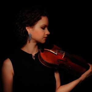 Profile Picture of Hilary Hahn (@hilaryhahn) on Myspace