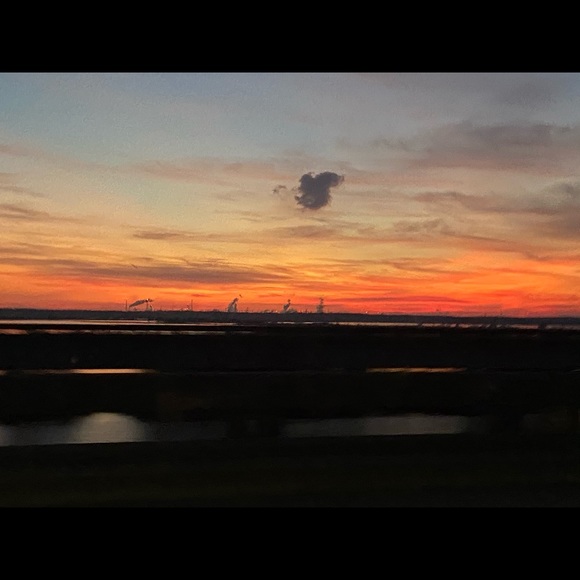 Profile Picture of Avi Basrai (@abasrai) on Poshmark