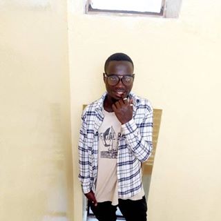 Profile Picture of Tiger Claude (@tiger.claude) on Facebook